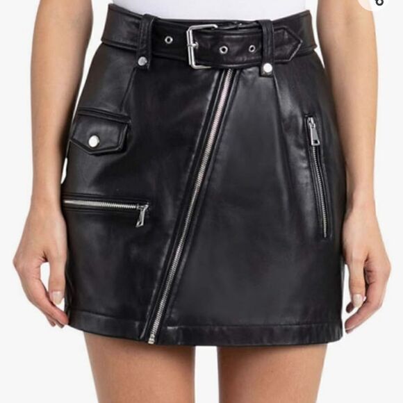 NWT FOREVER 21 Faux Leather Front Zip Belted Mini Skirt Black Size Small - Picture 1 of 6